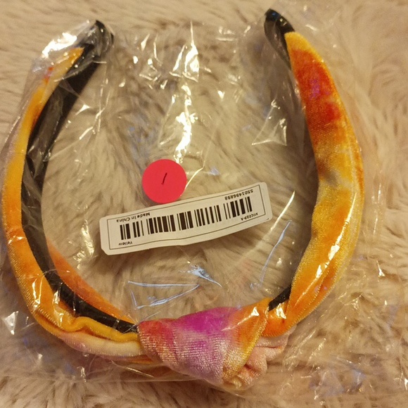 Accessories - VELVET TIE DYE KNOTTED HEADBAND. (1) YELLOW. (2) PINK. BOTH HEADBANDS